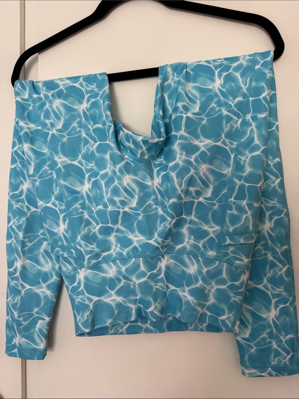 BuffBunny Light Blue Water Print Leggings